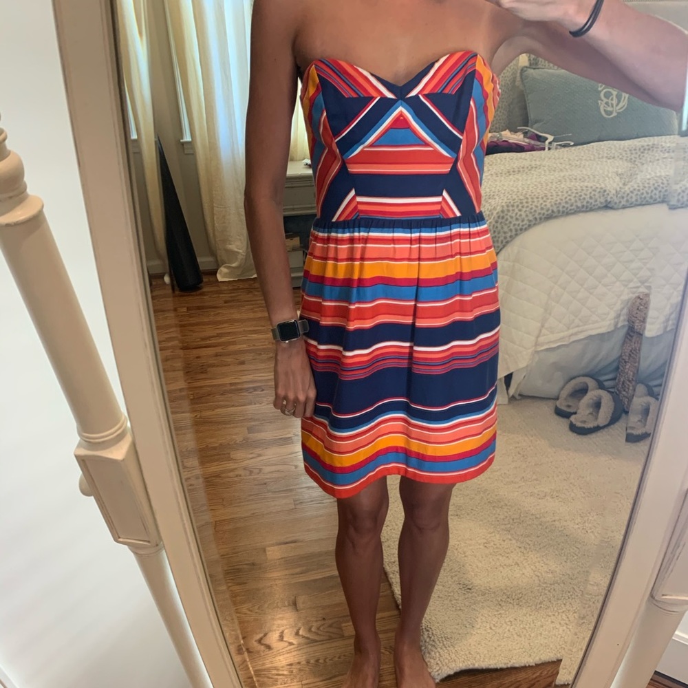 Shoshanna size 4 strapless dress